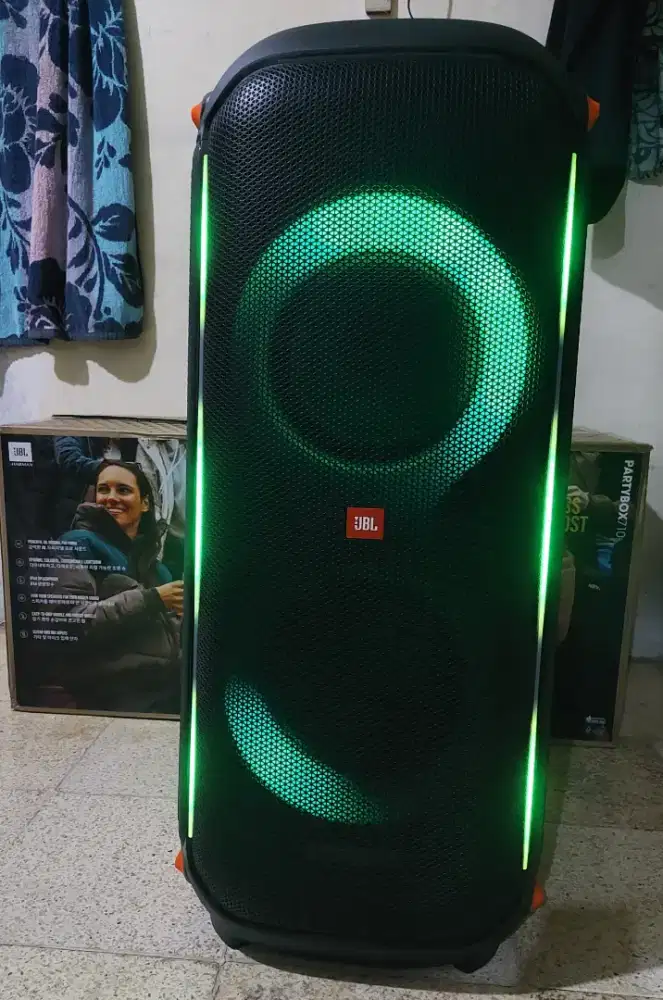 JBL PARTYBOX 710 komplit dus