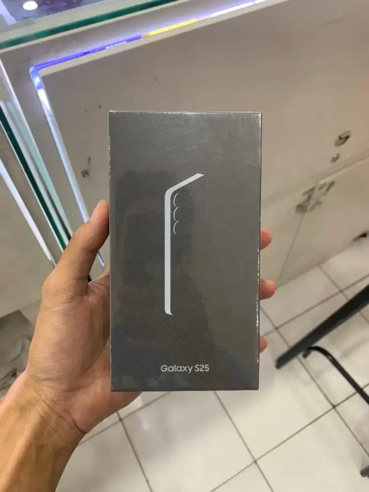 Samsung S25 12/256 GB NEW