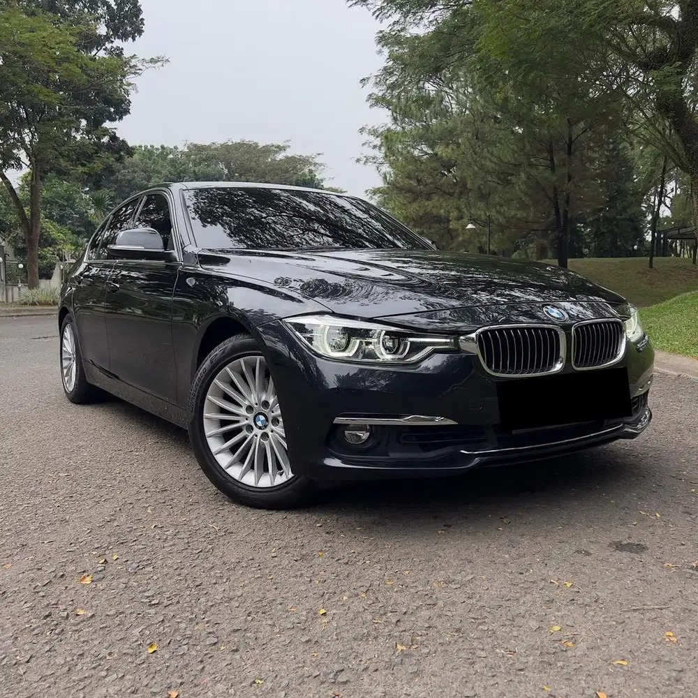 2018 BMW F30 320i Luxury Line 2.0 AT