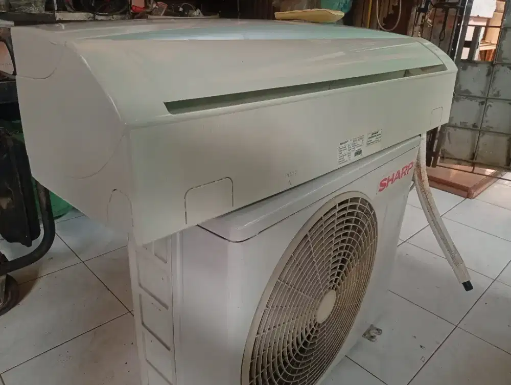 TT ac Sharp 1/2pk R22 lsg psng dtempt