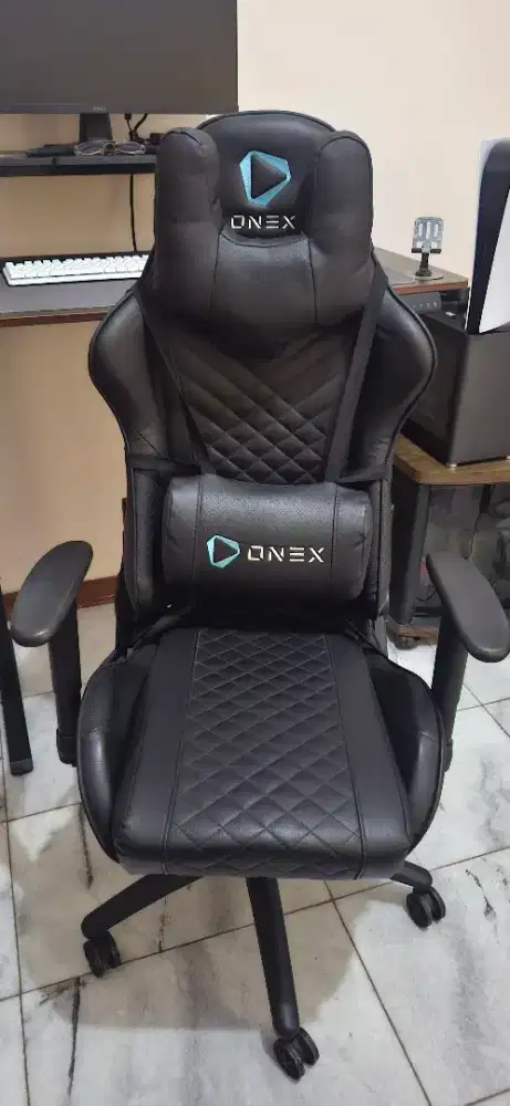 Kursi Gaming ONEX GX3 (black)