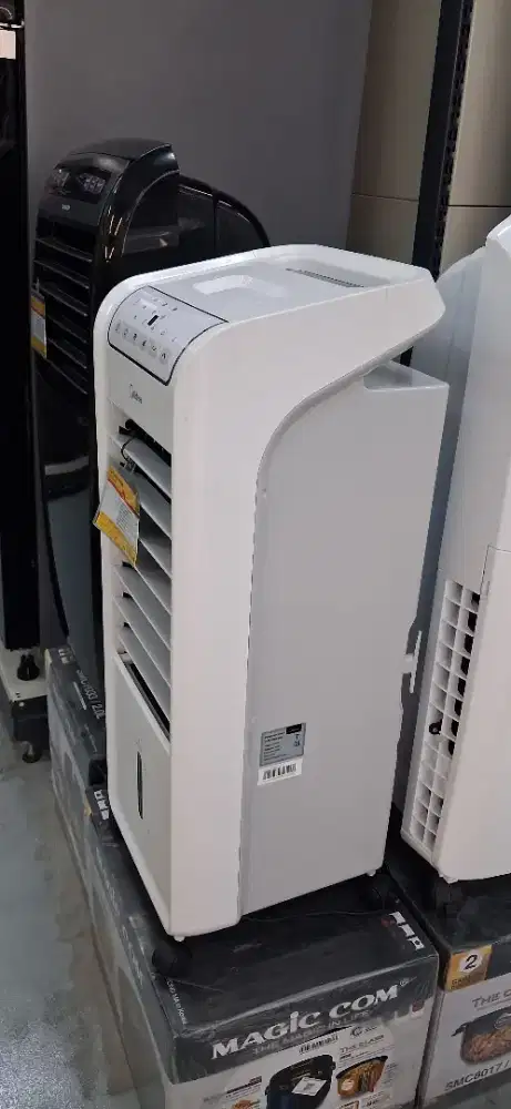 MIDEA AIR COOLER AC 100-A
