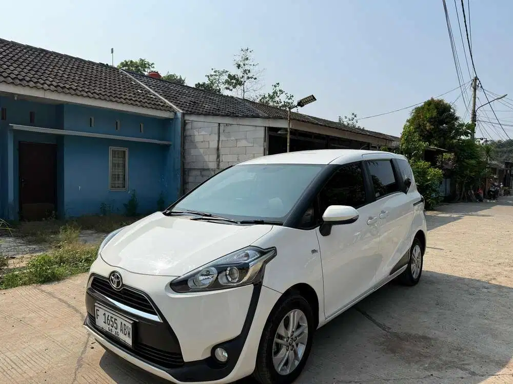 Toyota Sienta 2017 Bensin