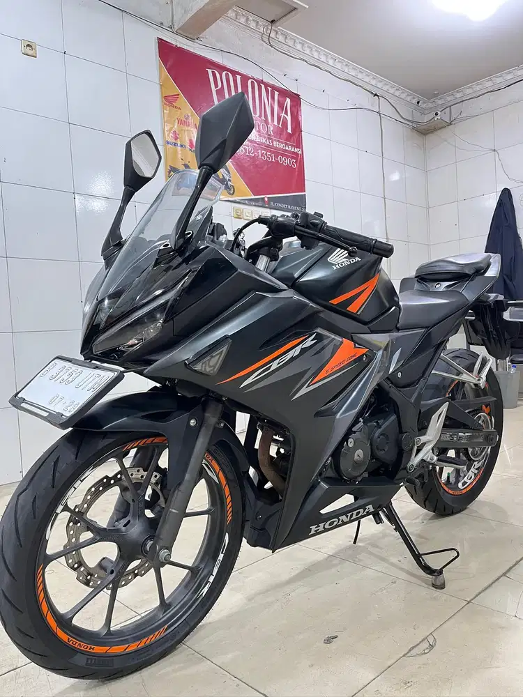 CBR 150 2019 / 2020 LOW KM 12rb PAJAK PANJANG 07-2027 PLAT B DKI