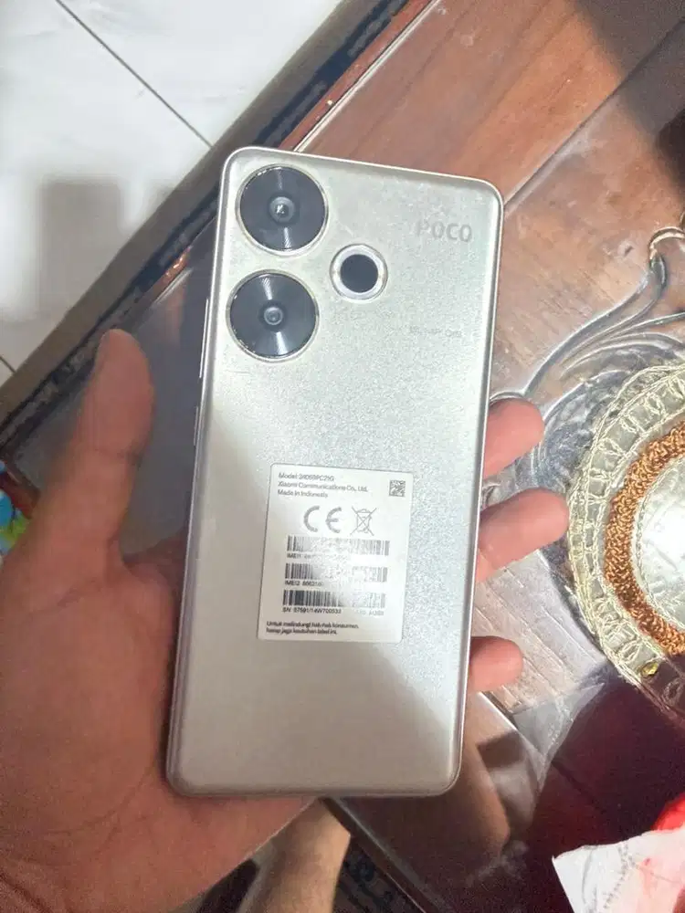 POCO F6 12/512 Silver