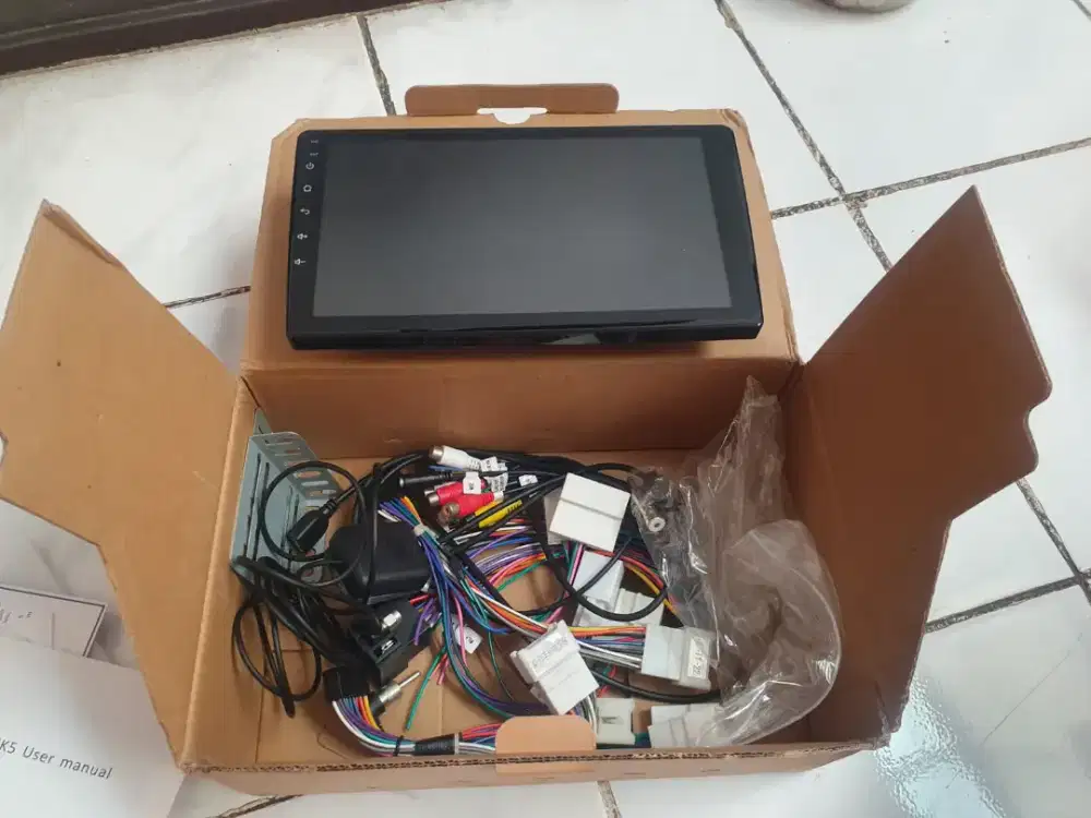 Head unit essgoo 9