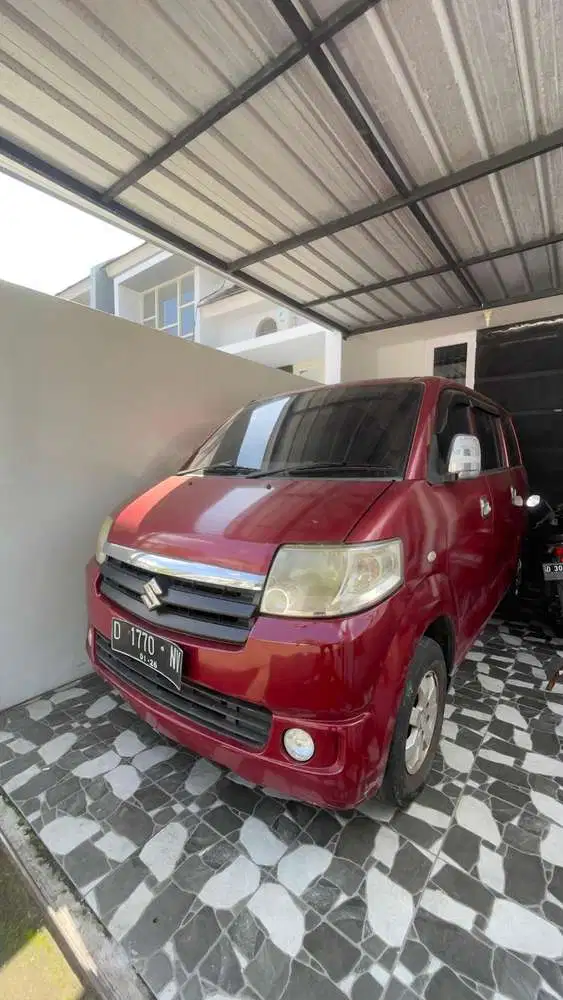 Suzuki APV Arena 2010 Bensin