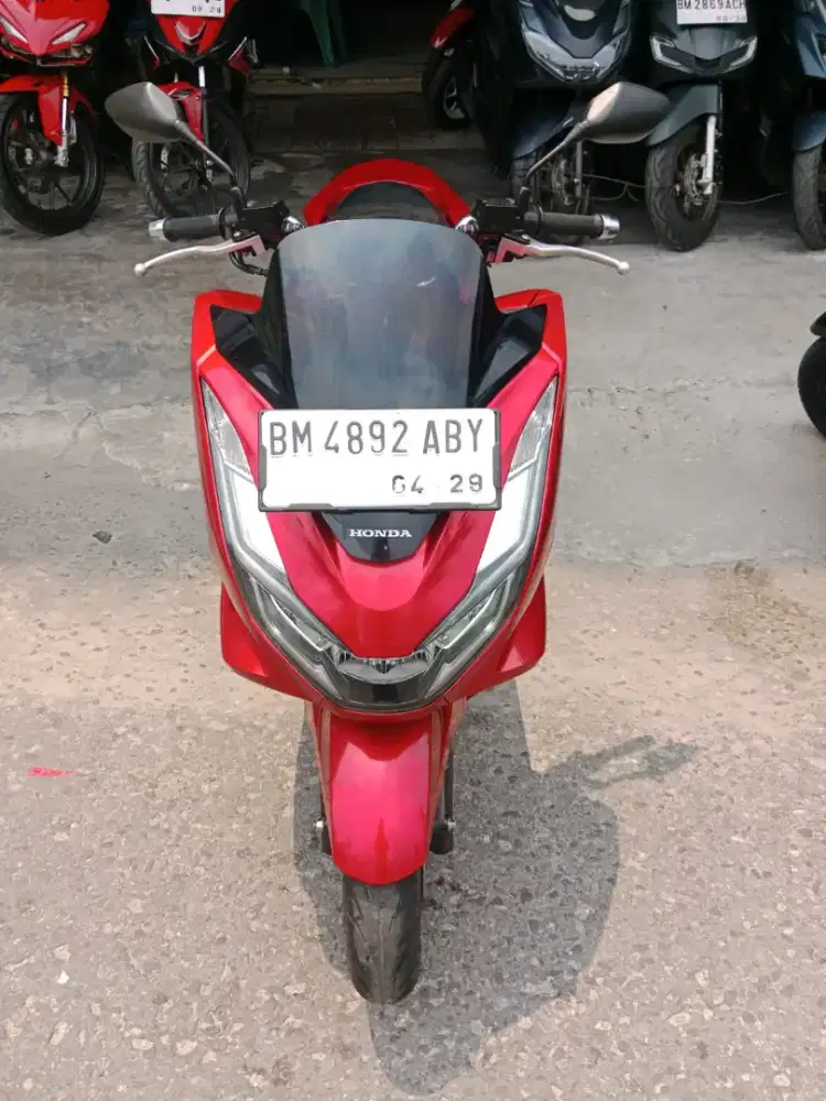 Dijual cepat Honda PCX cbs tahun 2025