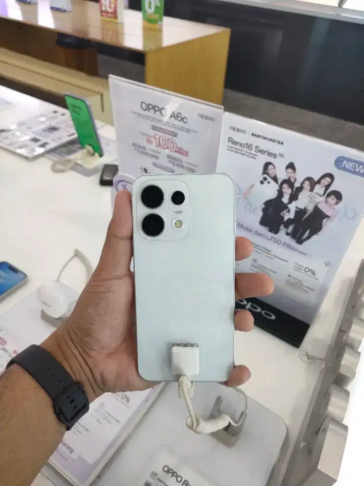 OPPO RENO 16 KREDIT GRATIS 2 CICILAN