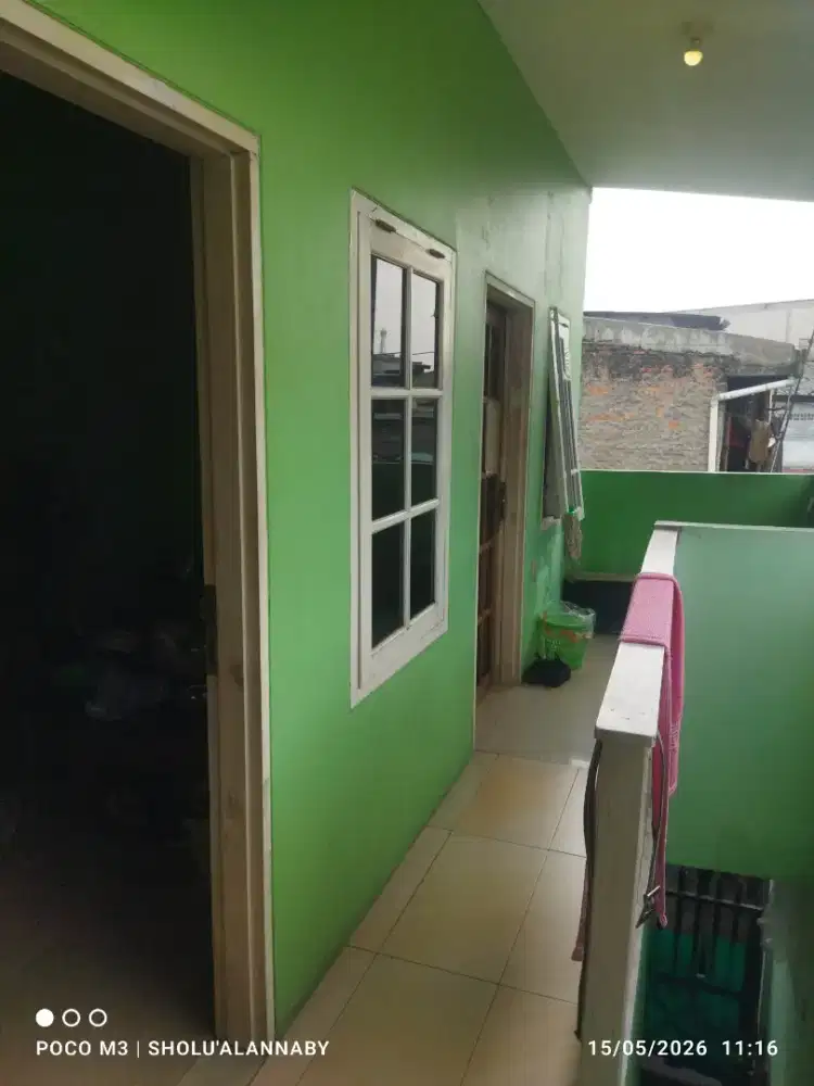 Dijual rumah kontrakan atas bawah,atas 3 pintu 1 kamarmandi,bwh,1rumah