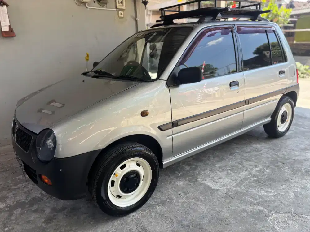 Daihatsu Ceria. th 2004. ab sleman paJak oN. original irit lincah