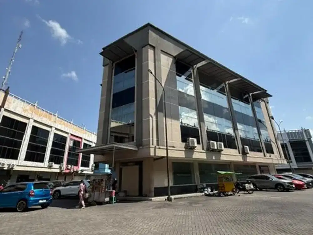 Disewakan Gedung di Kompleks Ruko Satelit Town Square Blok C, Sukomanunggal - Surabaya