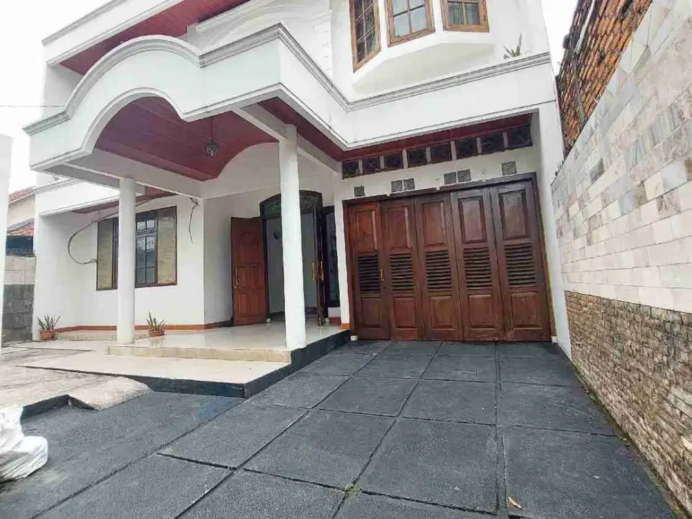 Rumah Murah Kebayoran Akses Tol Jorr Pondok Indah Mall Gandaria
