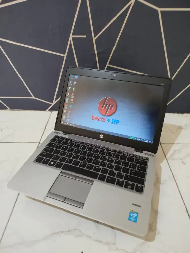 HP ELITEBOOK 820 G1 CORE i5 GEN 4 RAM 4GB HDD 500GB