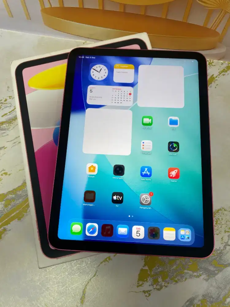 iPad Gen 11th 128GB lengkap