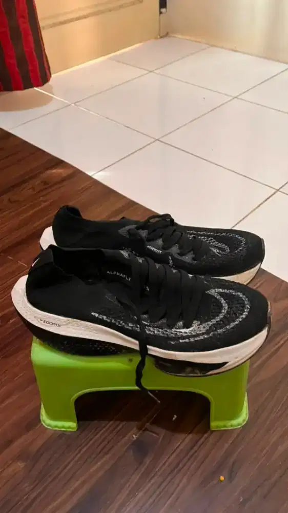 Sepatu nike alphafly
