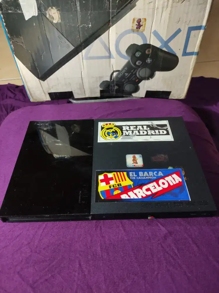 SONY PLAYSTATION 2 SLIM