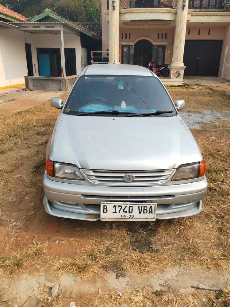 Di jual sedan soluna 45 jt