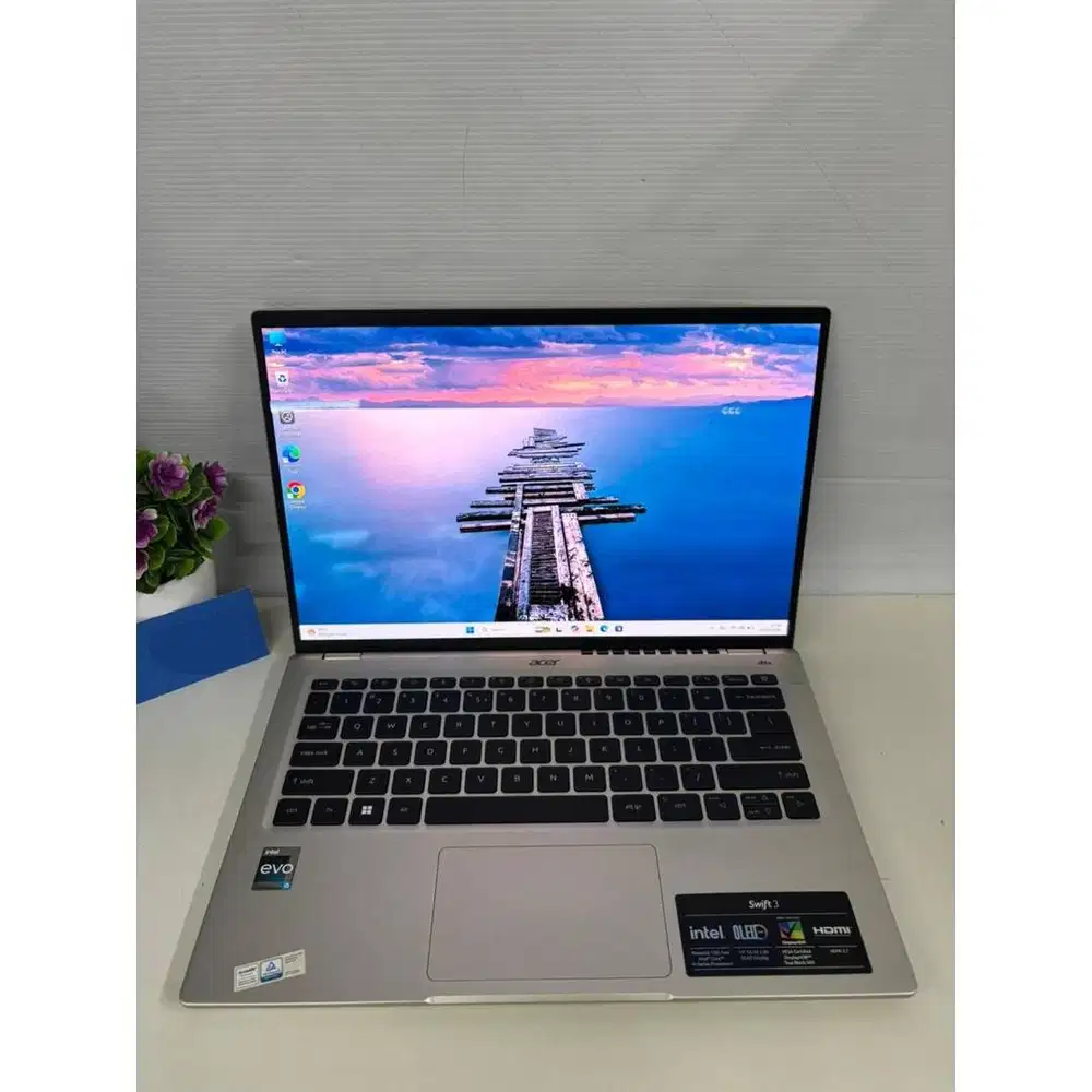 Laptop Acer Swift 3 Core i5-12500H Ram 16GB 14inch N-SNT