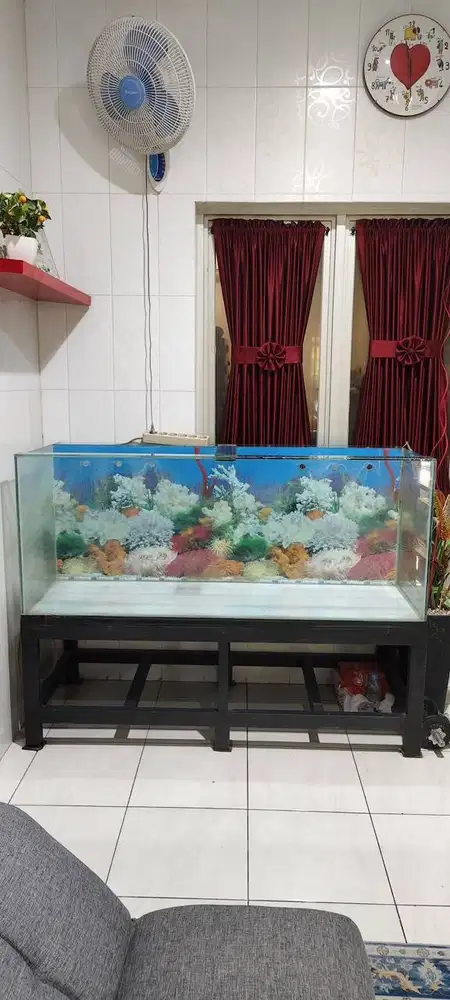 Aquarium + Meja 150*60*60