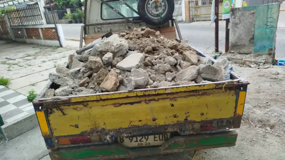 Jasa buang puing sampah proyek dll