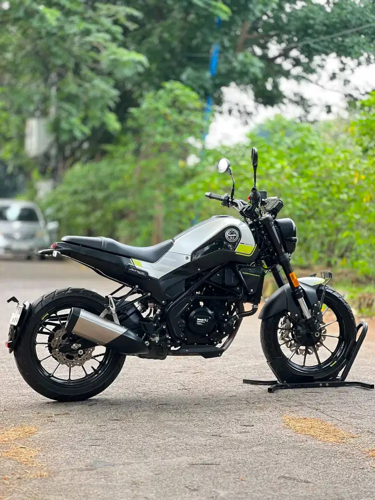 KM 9K AJA! BENELLI LEONCINO 250 ABS 2024 PUTIH PAJAK PANJANG NO MINUS