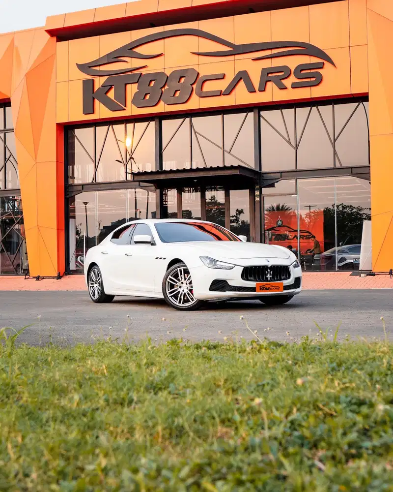 [BERGARANSI] MASERATI GHIBLI 3.0 S V6 MATIC TAHUN 2014/2015 PUTIH