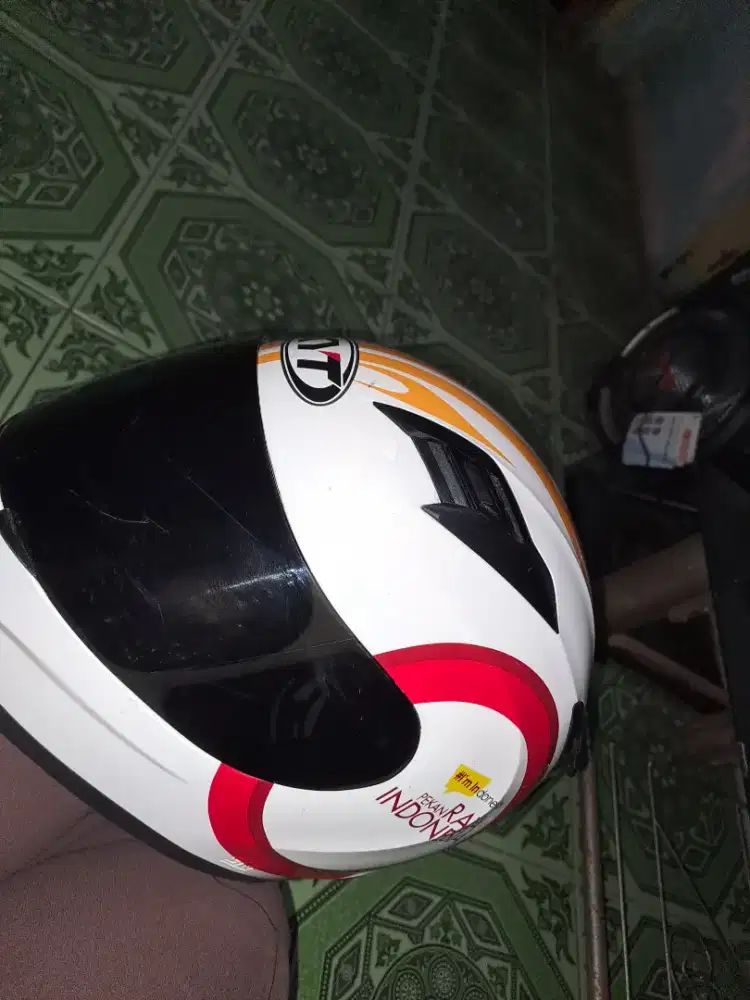 Dijual Helm kyt