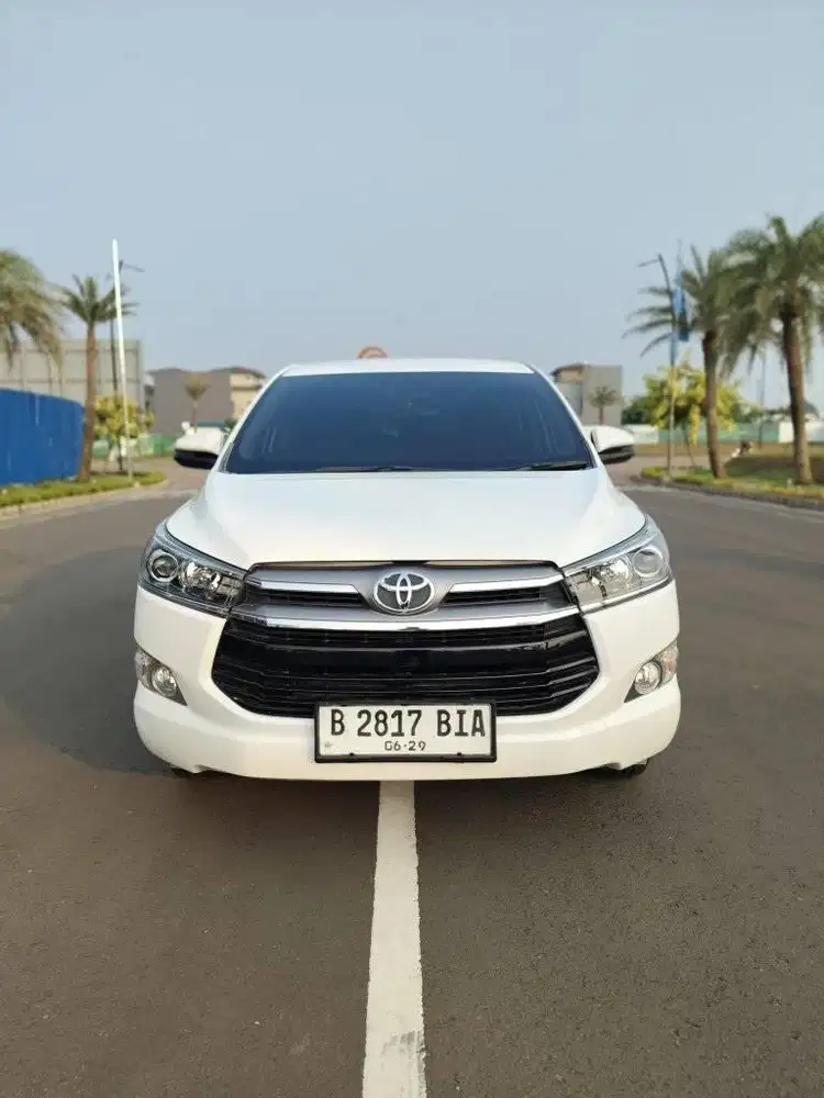 tdp 20 jt Toyota Innova V 2.0 AT putih