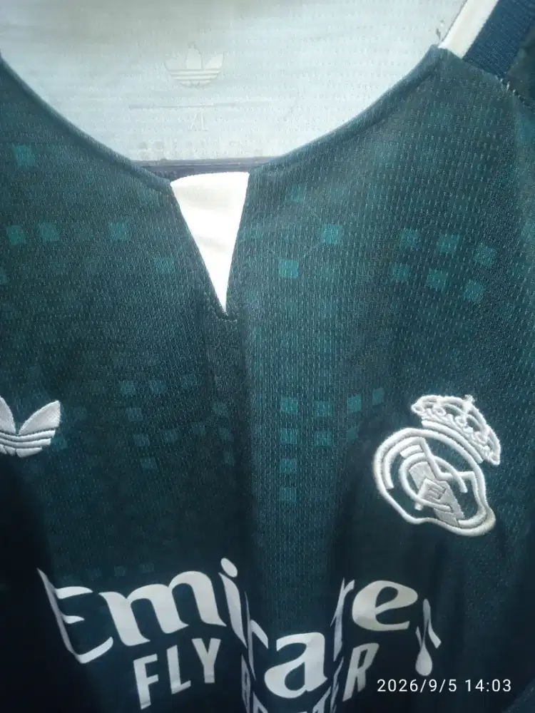 Jersey Madrid away XL go Made Thailand