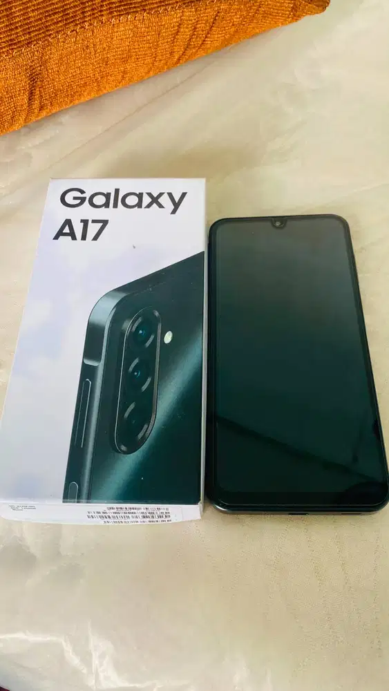 Samsung A17 8 / 256