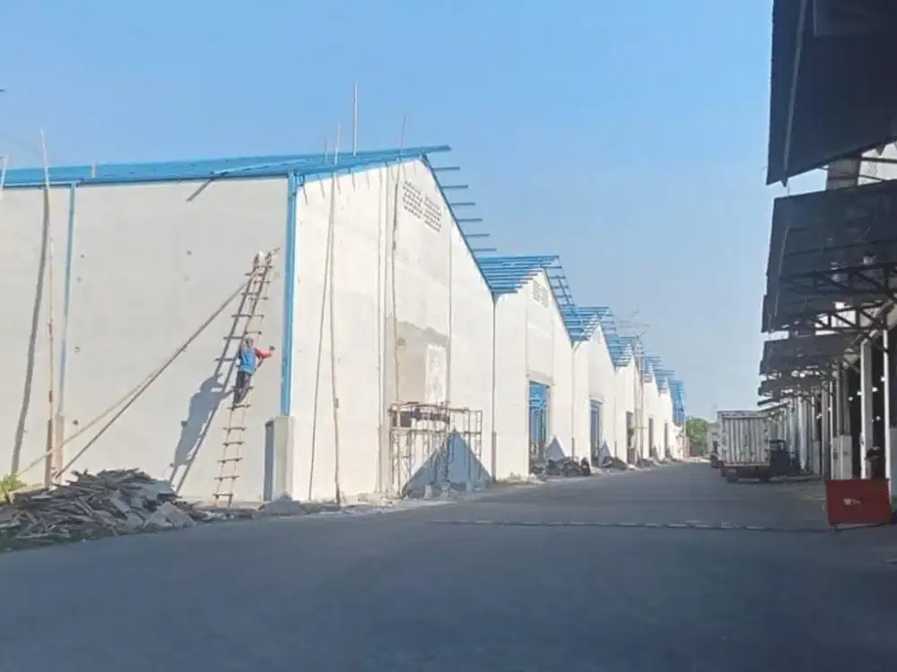 Disewakan kompleks pergudangan di Romokalisari, Benowo - Gresik (Banyak pilihan)