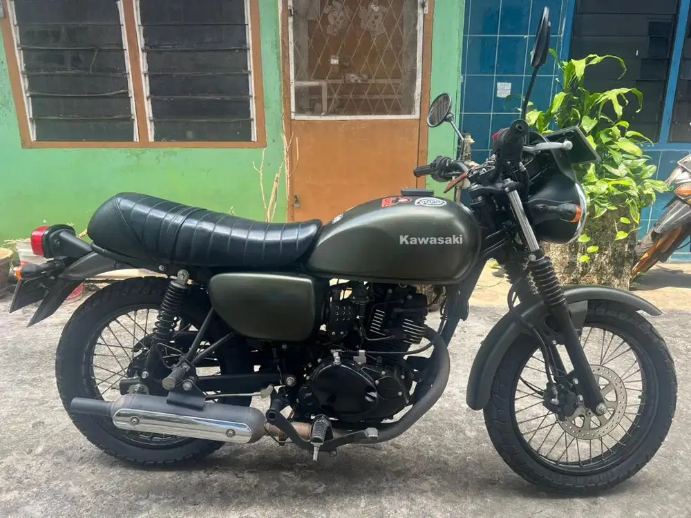 KAWASAKI W175 2021
