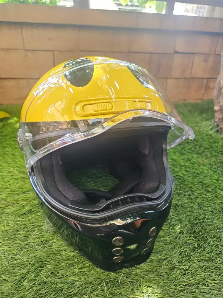 HJC Pacman Helm fullface V10