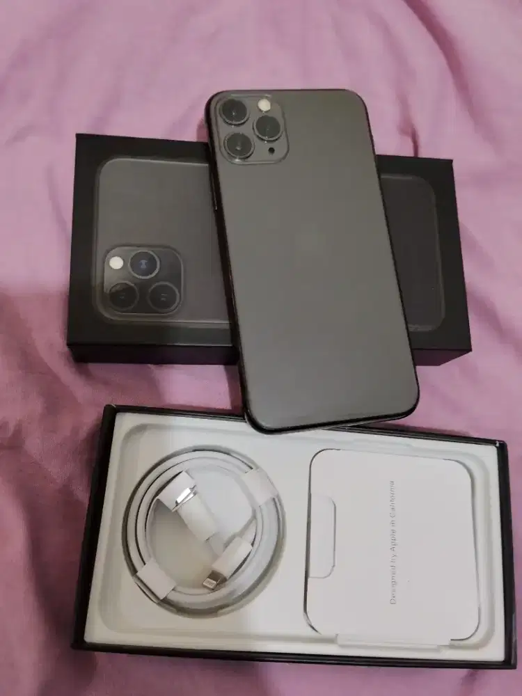 Iphone 11 pro 256gb ada satu 4G