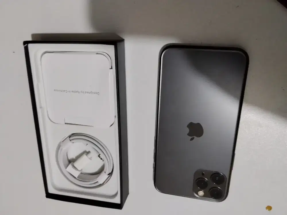 Iphone 11 pro 256gb karena satu