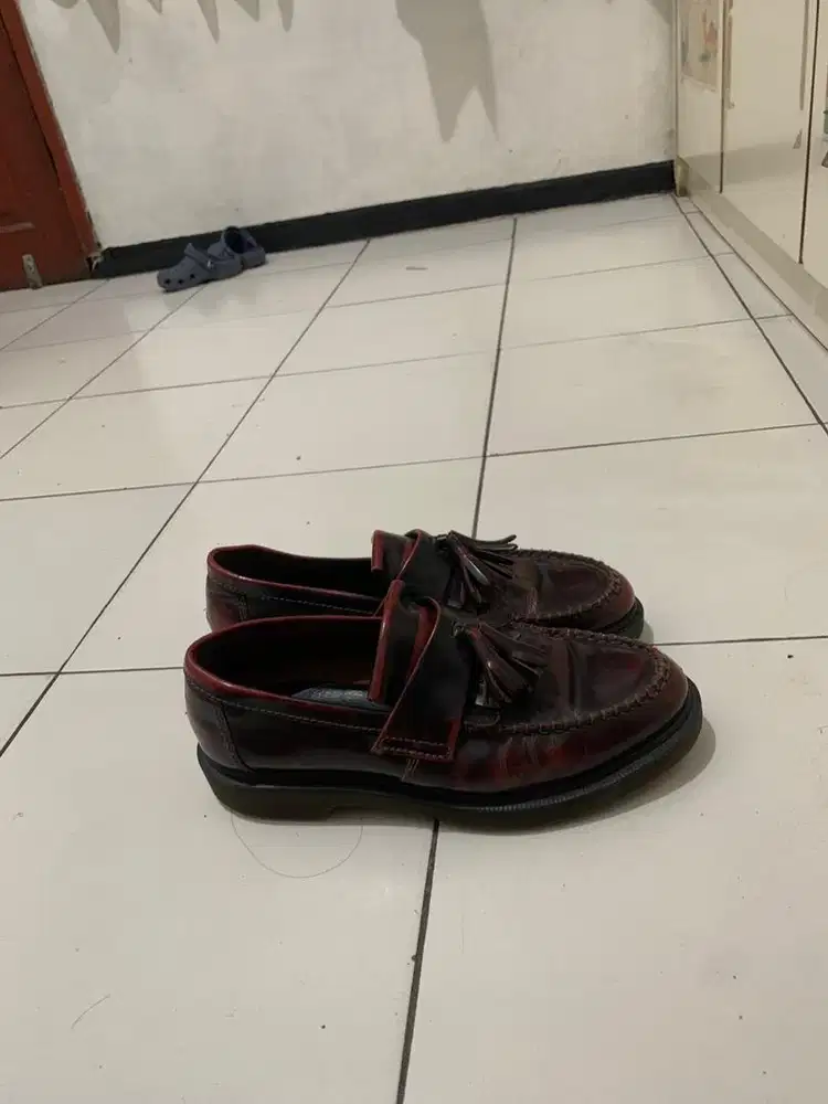 dr.martens adrian tassel
