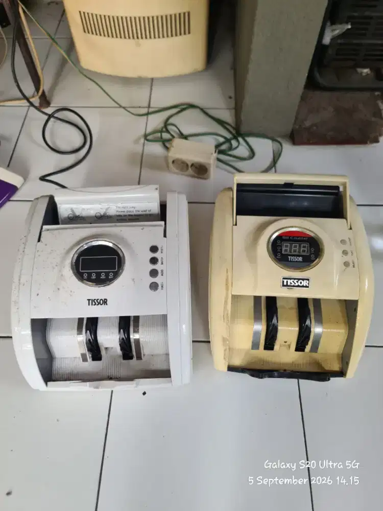 Mesin hitung uang tissor