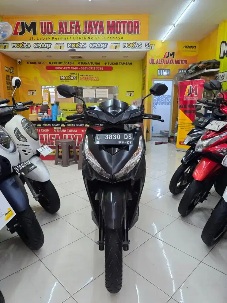 Unit Istimewa ^ Honda Vario 150 Exclusife th 2017