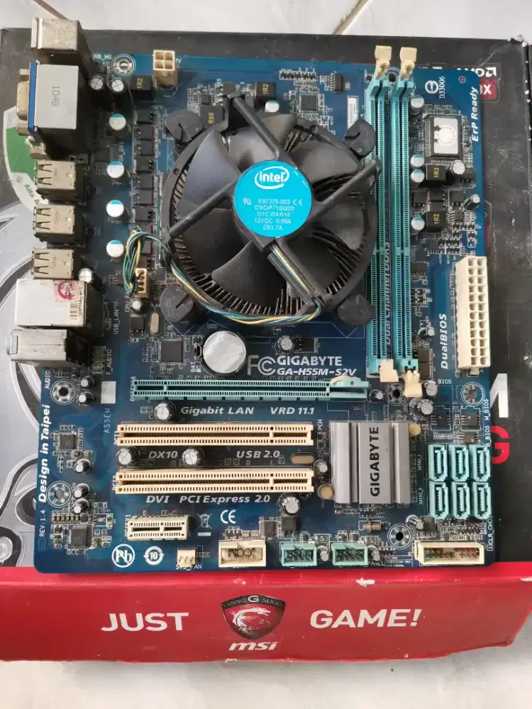 Mainboard PC Amd dan intel core i7