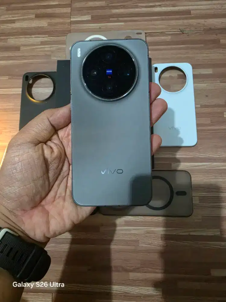 Vivo x300 basic 12/256