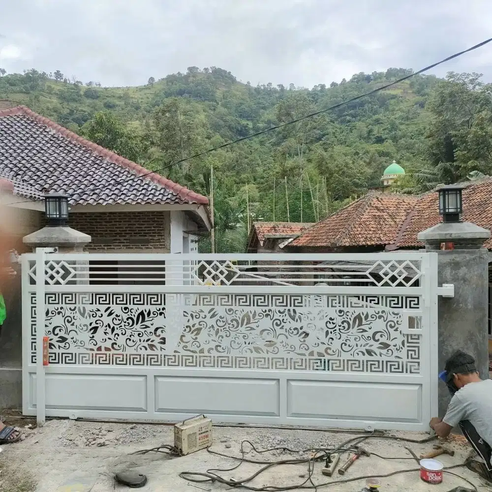 Pintu pagar rumah laser cutting