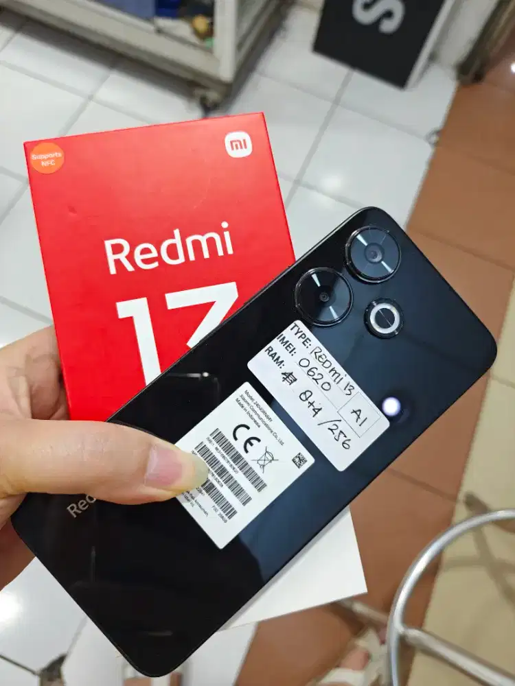 Redmi 13 ram 8/256