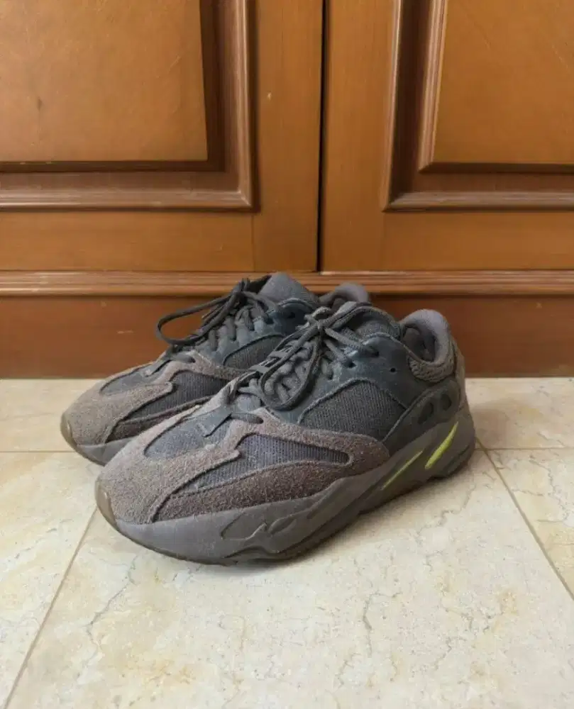Dijual Sepatu Adidas