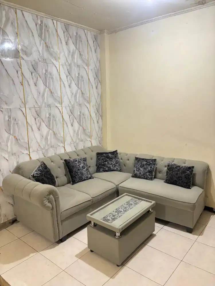 Sofaset L putus abu + meja ya nominus