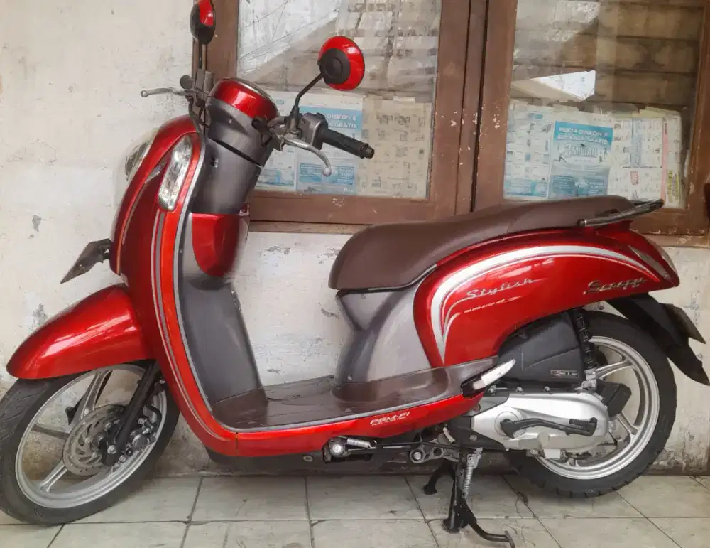 Honda scoopy f1 2016 iss idiling stop cw asli merah B dki pjk panjang