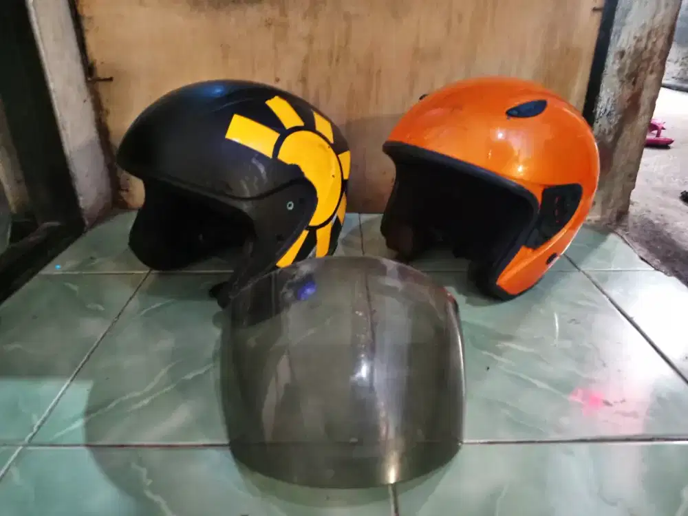 2 helm murah aja