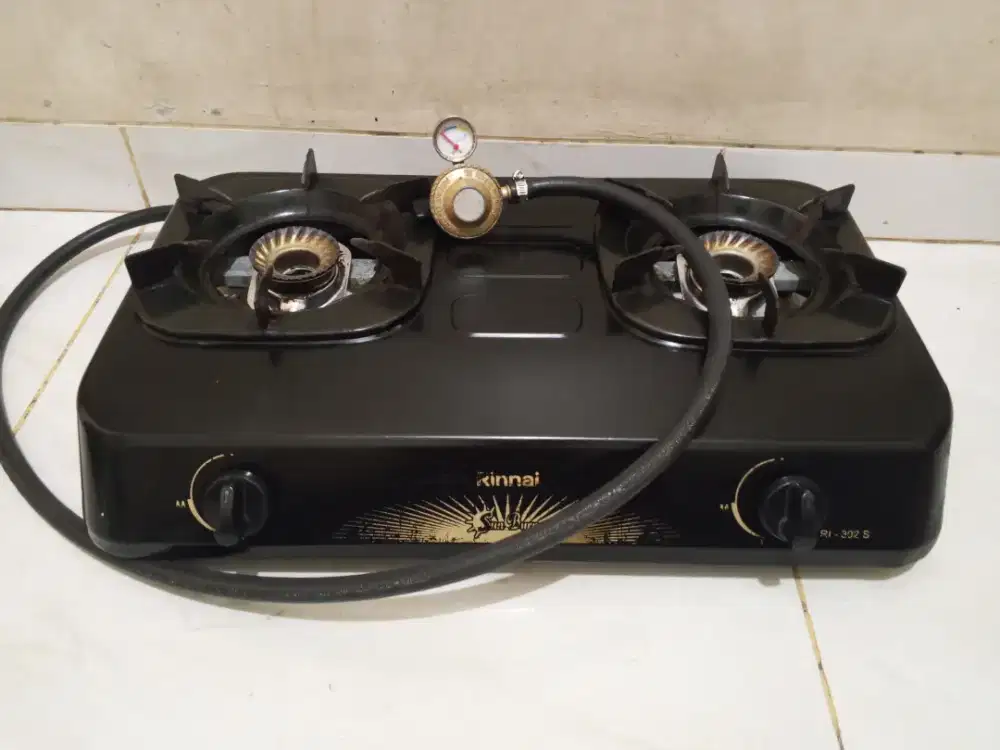 Kompor gas Rinnai 2 tungku + selang regulator
