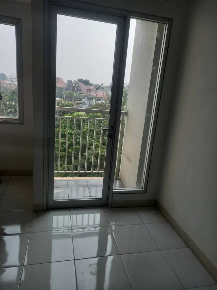 DISEWAKAN MURAH! Studio Emerald Bintaro 21m² Cuma Rp1 Juta/Bulan