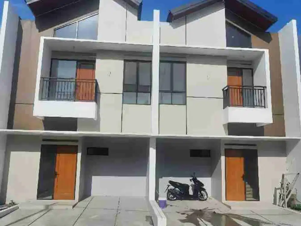 Rumah 2 Lt Siap Huni Dekat Lotte Serpong, Puspitek, Unpam Viktor, AlAzhar 25, Paradise Walk, Rawabuntu
